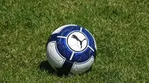 “2025年厦门市青少年足球联赛女子丙组：翔安区队与同安区队战成2：2平局”