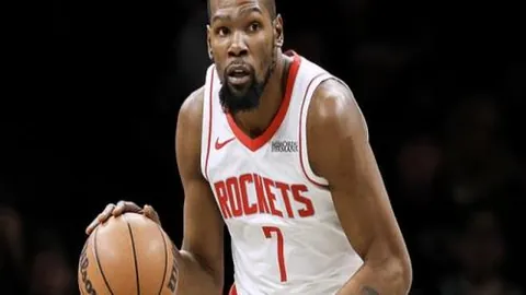 丁俊晖16强征途落幕，遭肖恩·墨菲逆转，斯诺克公开赛八强晋级战报