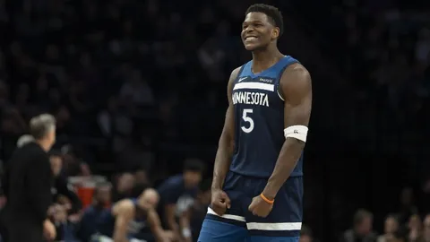 熱刺英超第10輪敗給曼聯 0-3，C羅雙响助卡瓦尼建功